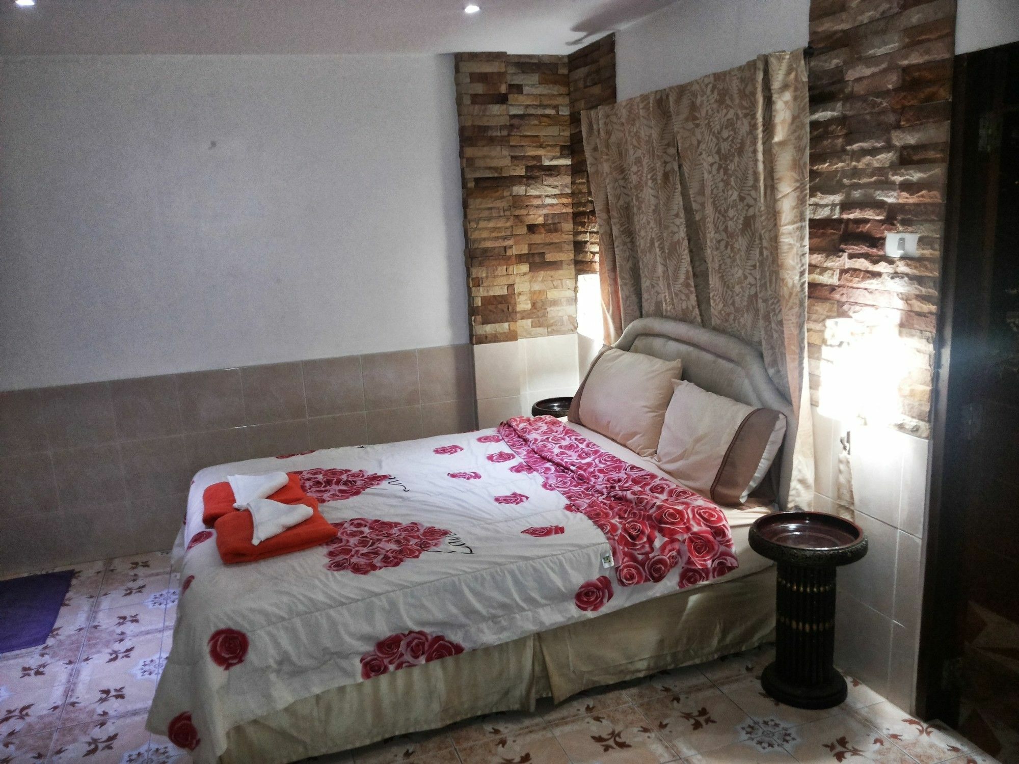 Jasmin Guest House 파타야 외부 사진